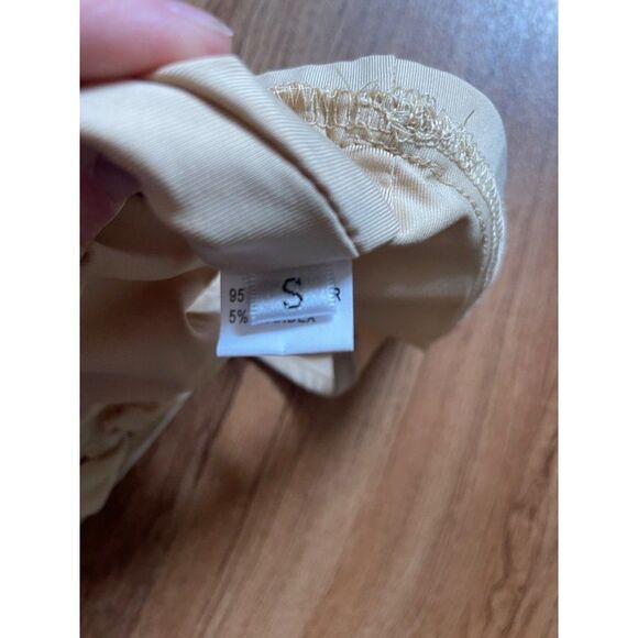 - Womens swim top  - Picture 6 of 6
